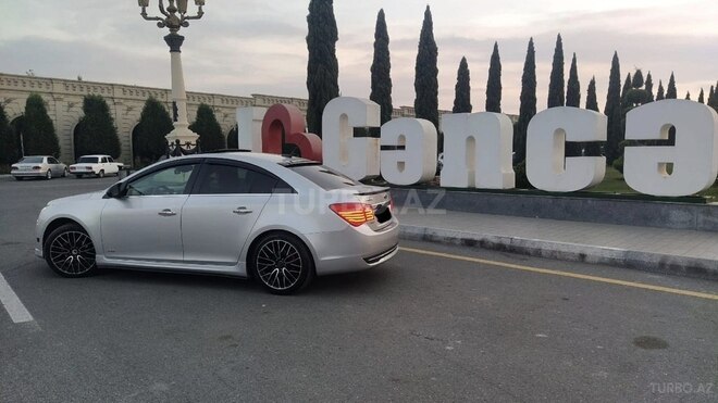 Chevrolet Cruze-7