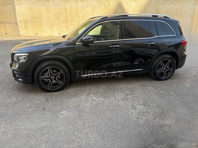 Mercedes GLB 200-2
