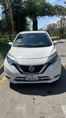 Nissan Note-1