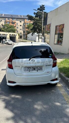 Nissan Note-8
