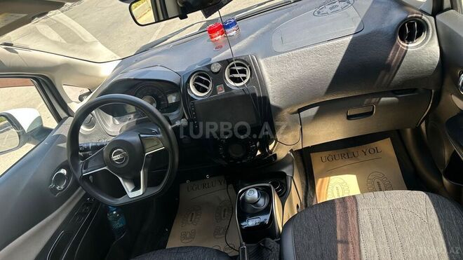 Nissan Note-4