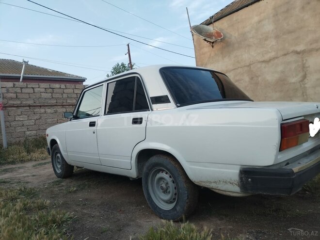 LADA (VAZ) 2107-4