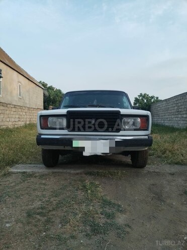 LADA (VAZ) 2107-5