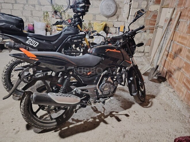 Bajaj Pulsar NS 160-4