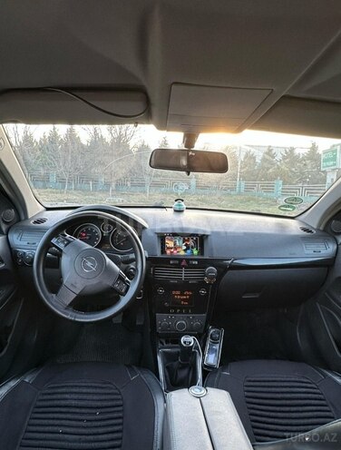 Opel Astra-3