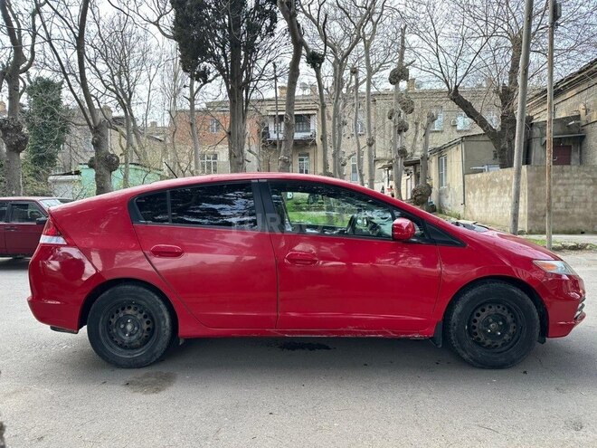 Honda Insight-7