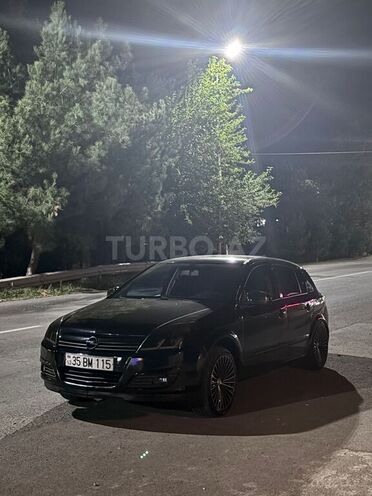 Opel Astra-11