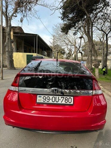 Honda Insight-3