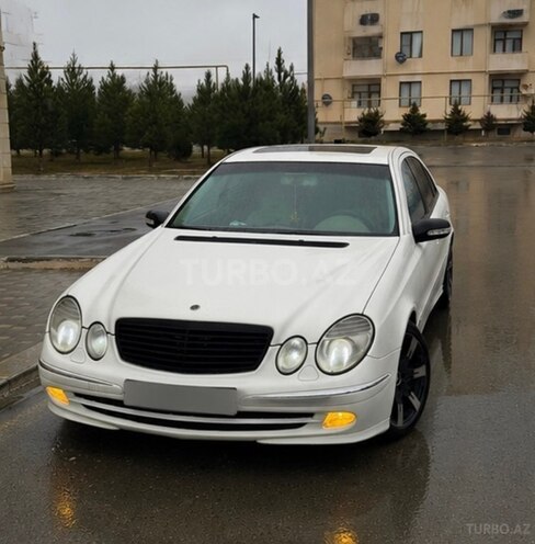 Mercedes E 240-2