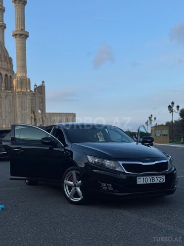 Kia Optima-3
