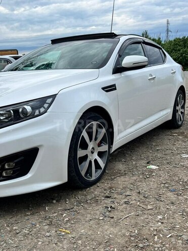 Kia Optima-5
