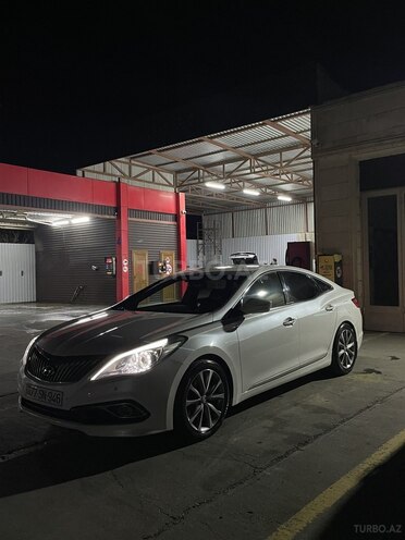 Hyundai Grandeur-3