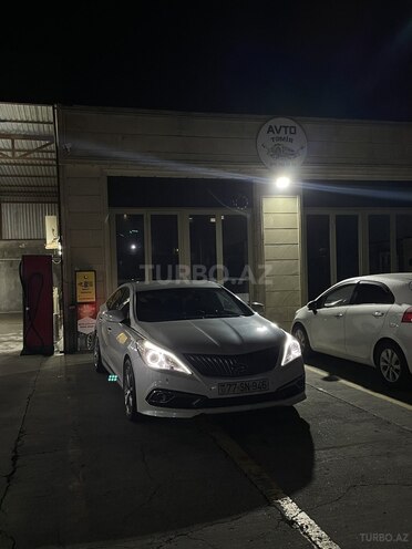 Hyundai Grandeur-8