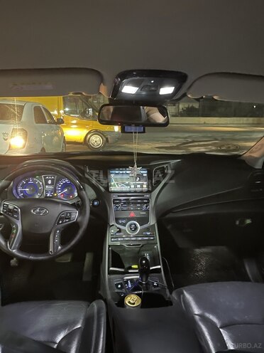 Hyundai Grandeur-13