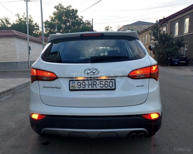 Hyundai Santa Fe-2