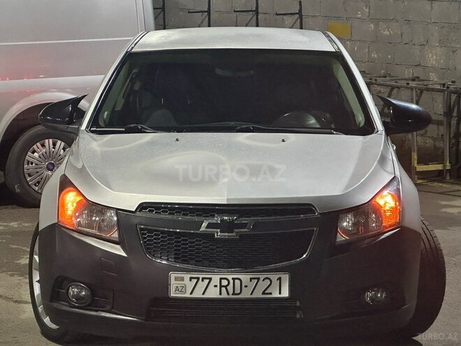 Chevrolet Cruze-1
