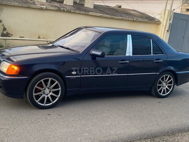 Mercedes C 200-6