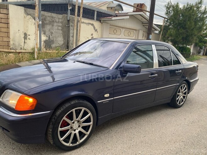 Mercedes C 200-10