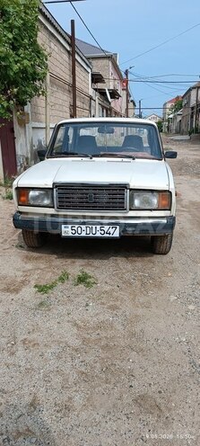 LADA (VAZ) 2107-1