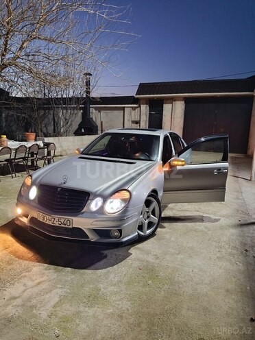 Mercedes E 240-9