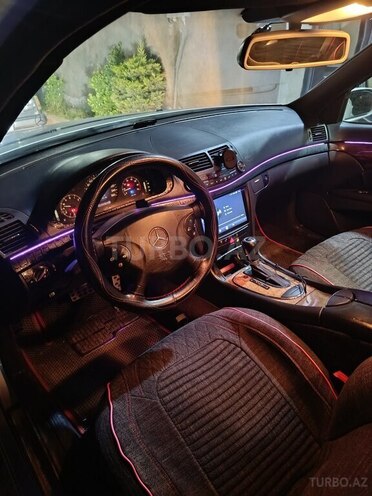 Mercedes E 240-14