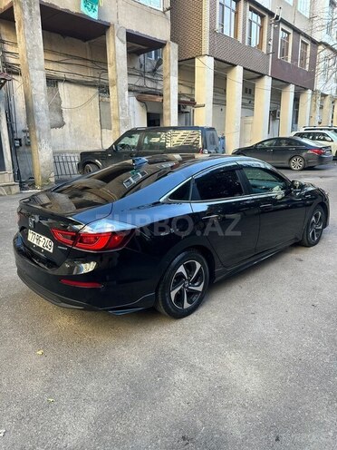 Honda Insight-5