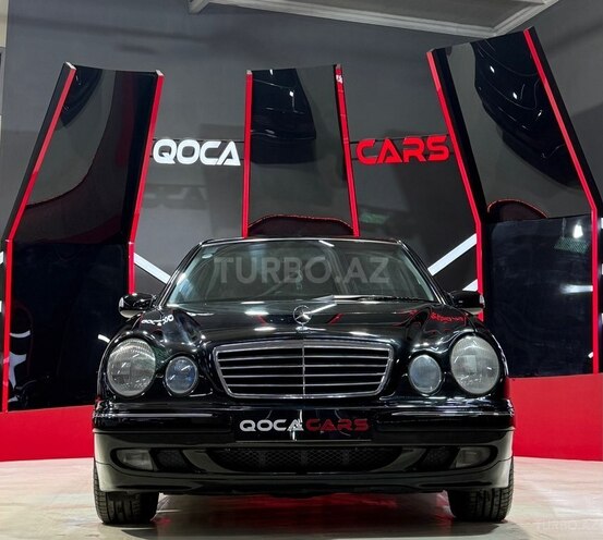 Mercedes E 240-3