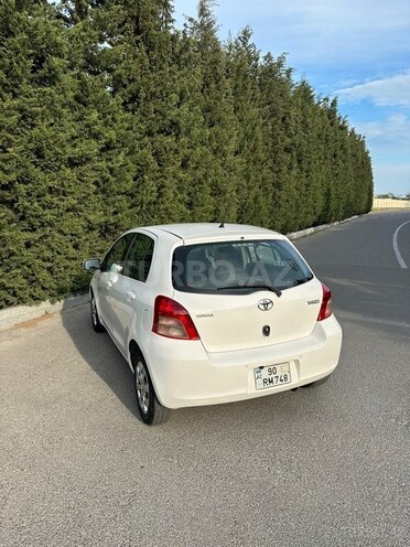 Toyota Yaris-3