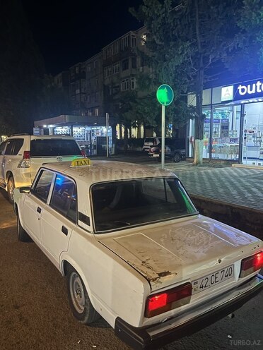 LADA (VAZ) 2107-4