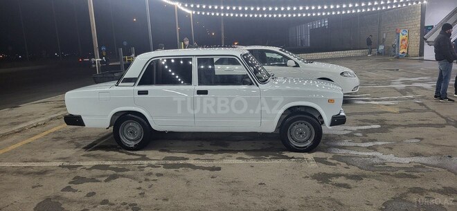 LADA (VAZ) 2107-14