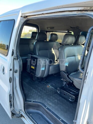 Hyundai H-1-8