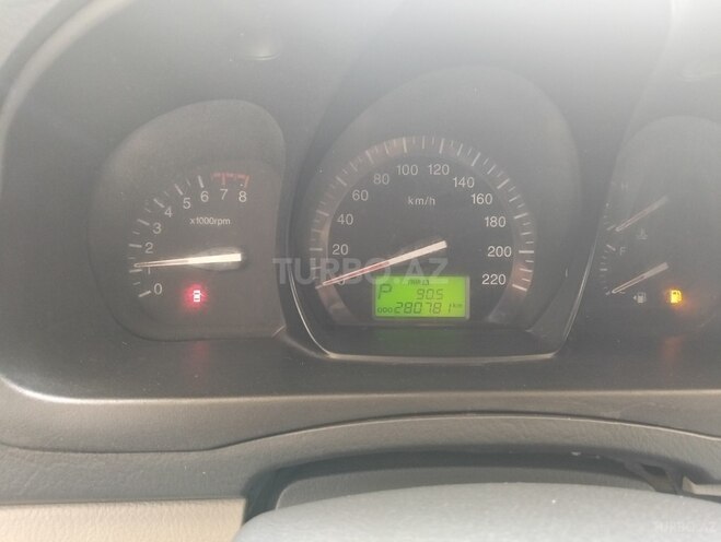 Kia Cerato-9
