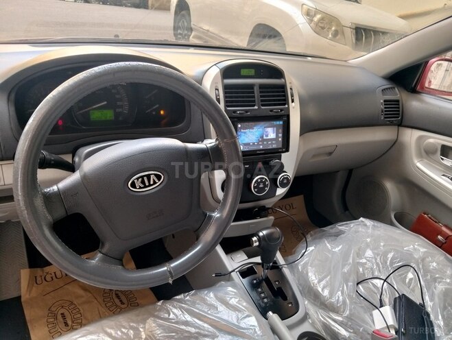 Kia Cerato-8
