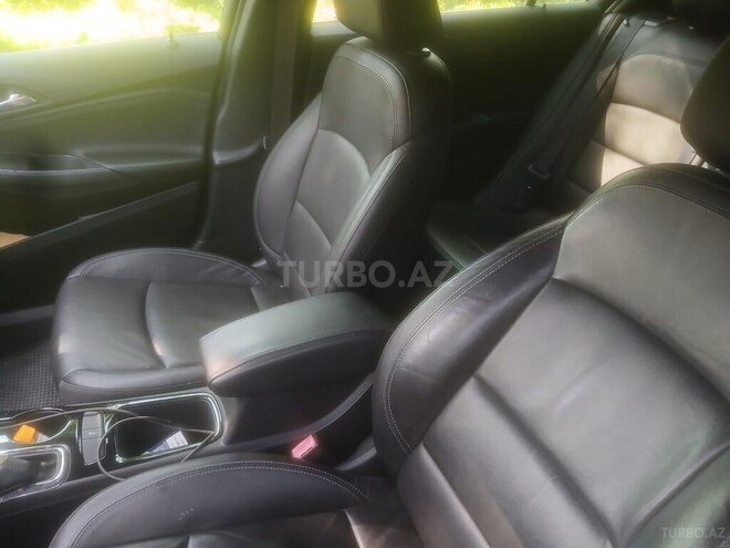Chevrolet Cruze-8