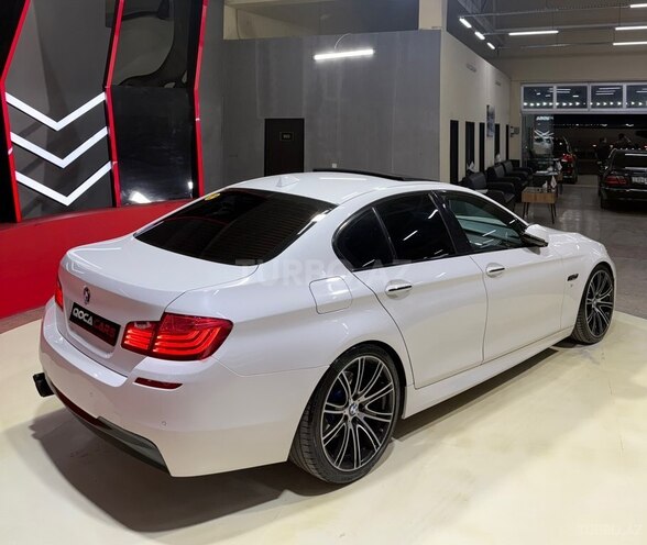 BMW 525-10