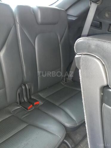 Hyundai Santa Fe-8