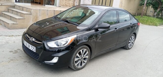 Hyundai Accent-1