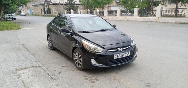 Hyundai Accent-3
