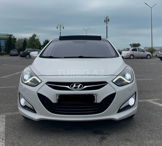 Hyundai i40-1