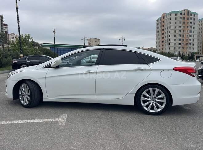 Hyundai i40-7
