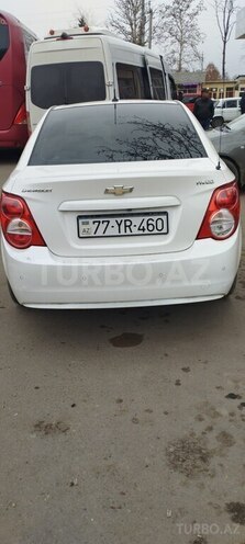 Chevrolet Aveo-3