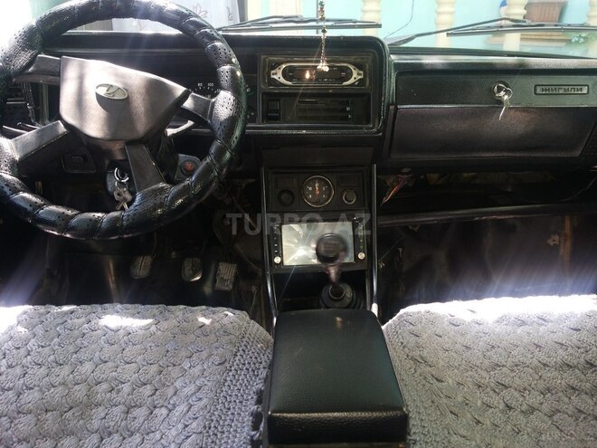 LADA (VAZ) 2107-4