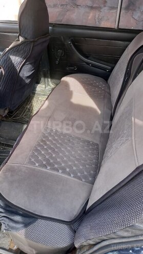 LADA (VAZ) 2106-4