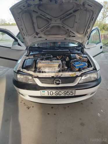 Opel Vectra-7