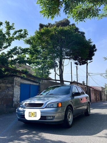 Opel Astra-3