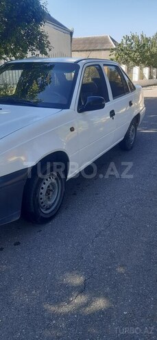 Daewoo Nexia-2