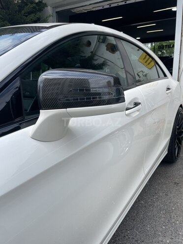 Mercedes CLS 63 AMG-6