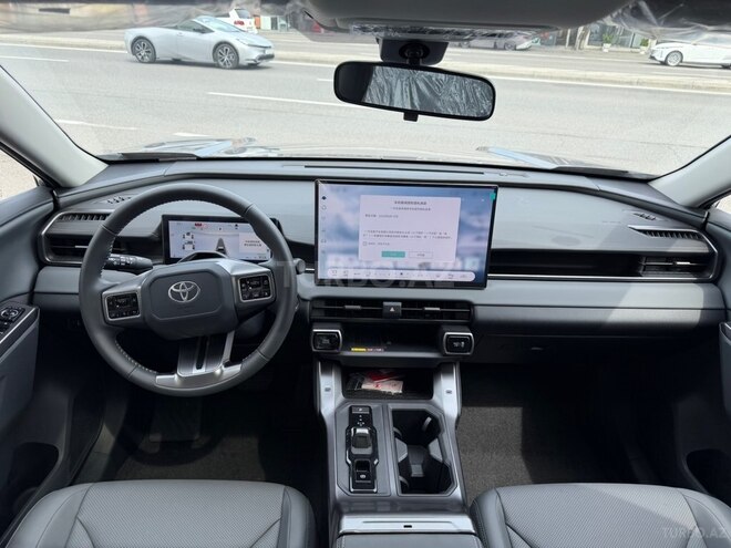 Toyota RAV4-3