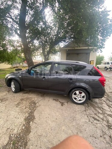 Kia Ceed SW-10