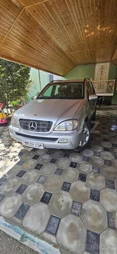 Mercedes ML 270 2002, 380,000 km - 2.7 l - Sumqayıt